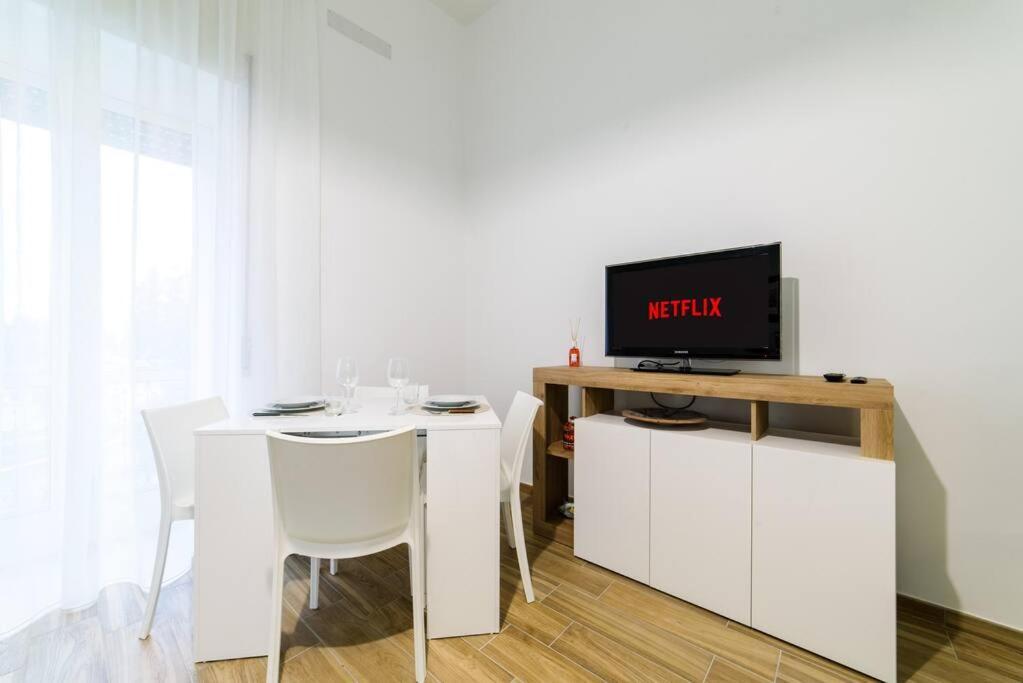 Stazione Treni - Wi-Fi & Netflix Cozy Space Leilighet Salerno Eksteriør bilde